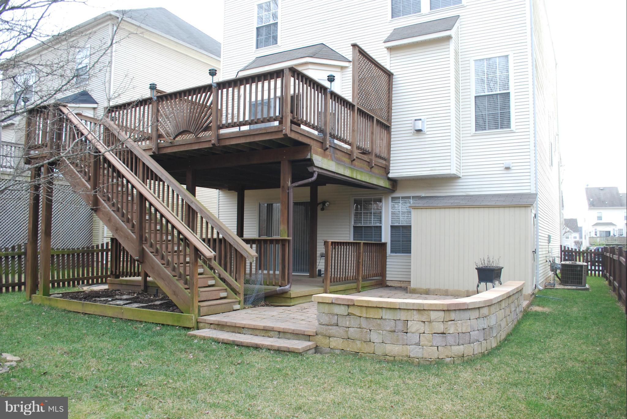 INDEPENDENCE/UNIV VLG - Residential Lease