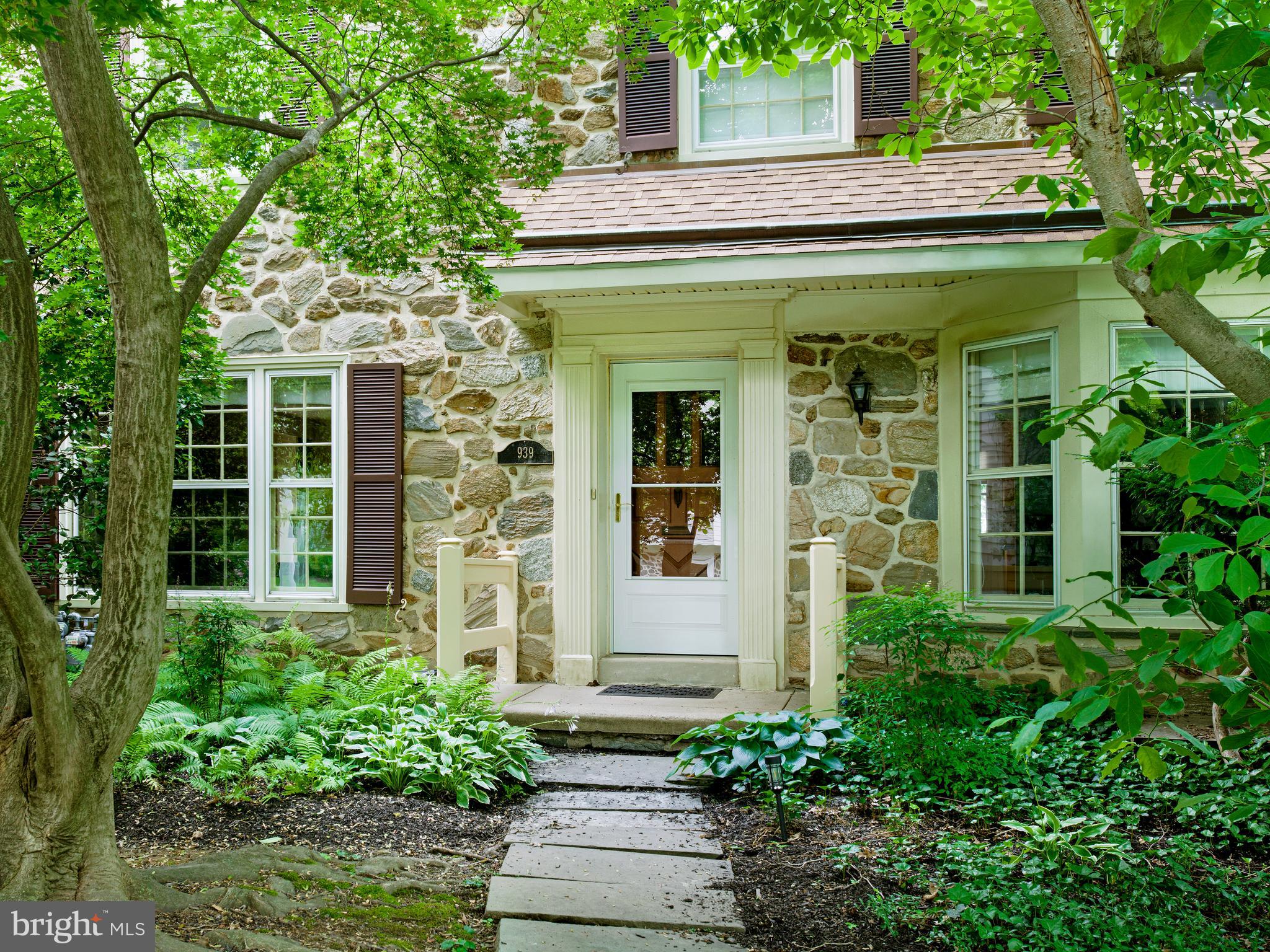939 REMINGTON ROAD