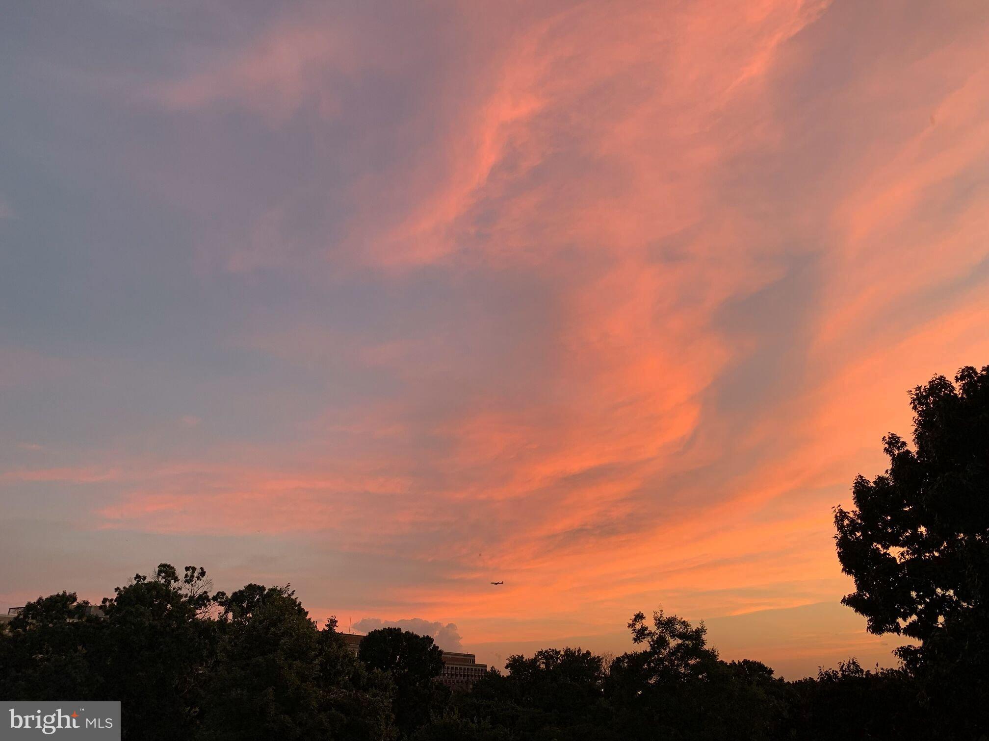 WEST END - Residential