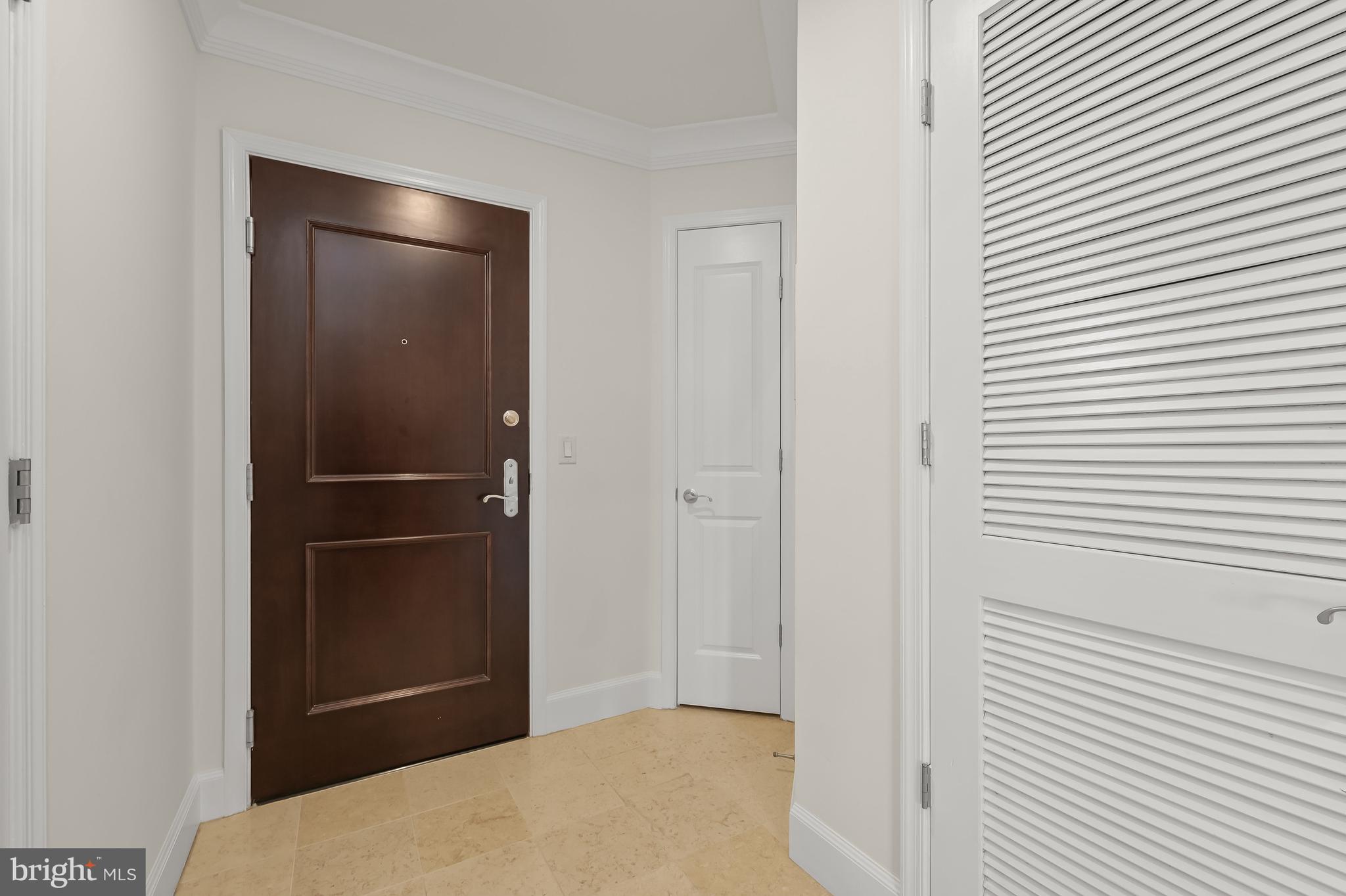 WEST END - Residential