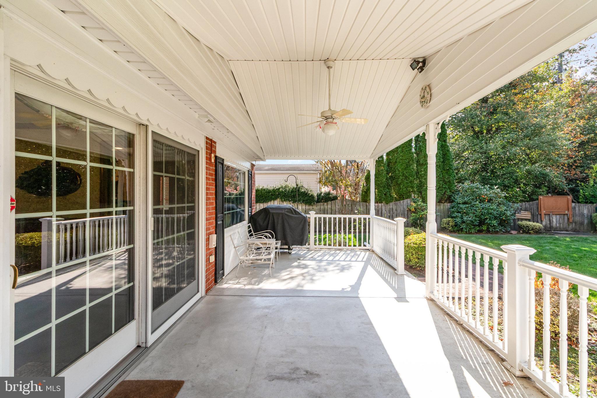 HIGHLAND VILLAGE - Residential