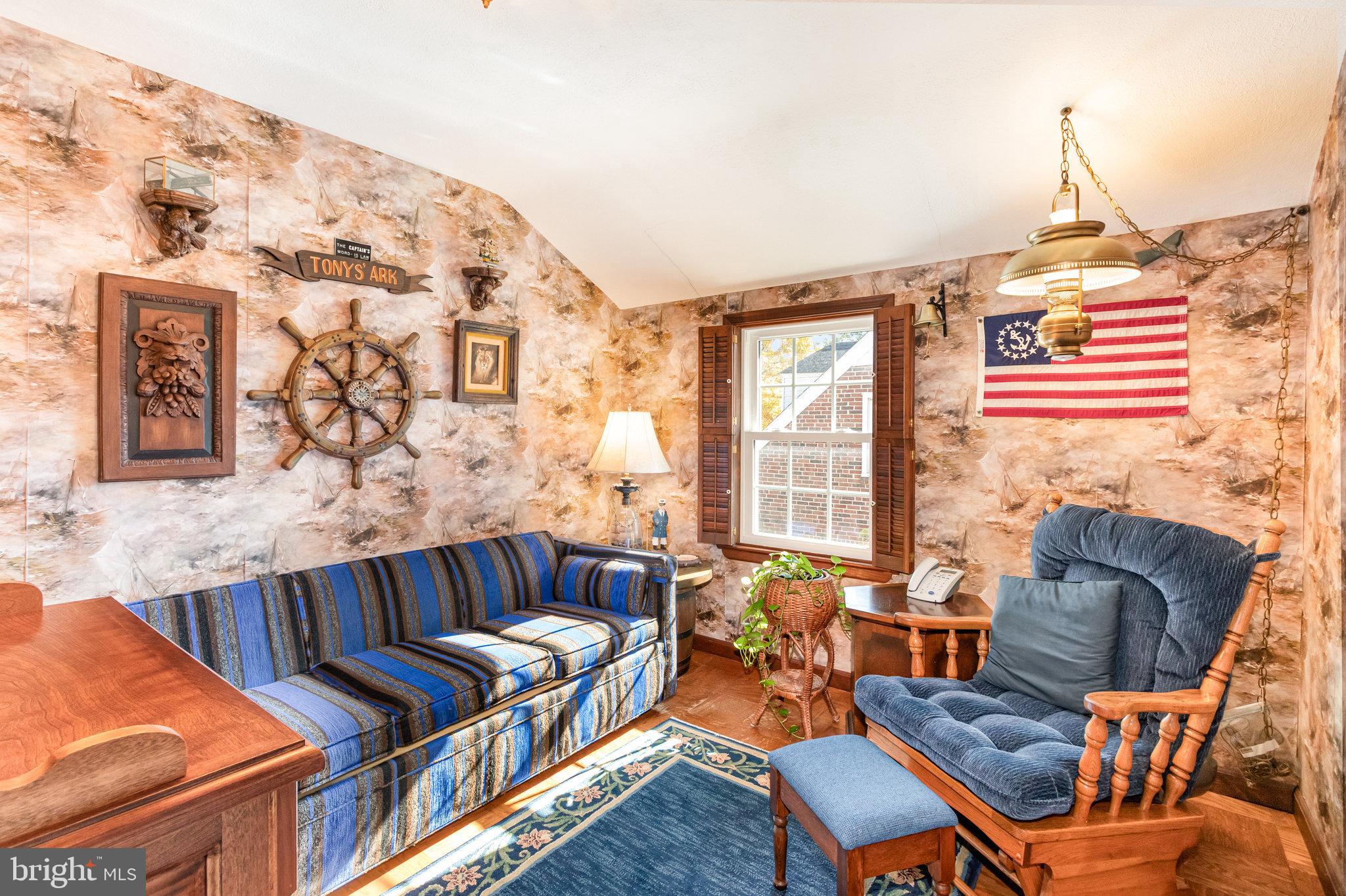 HIGHLAND VILLAGE - Residential