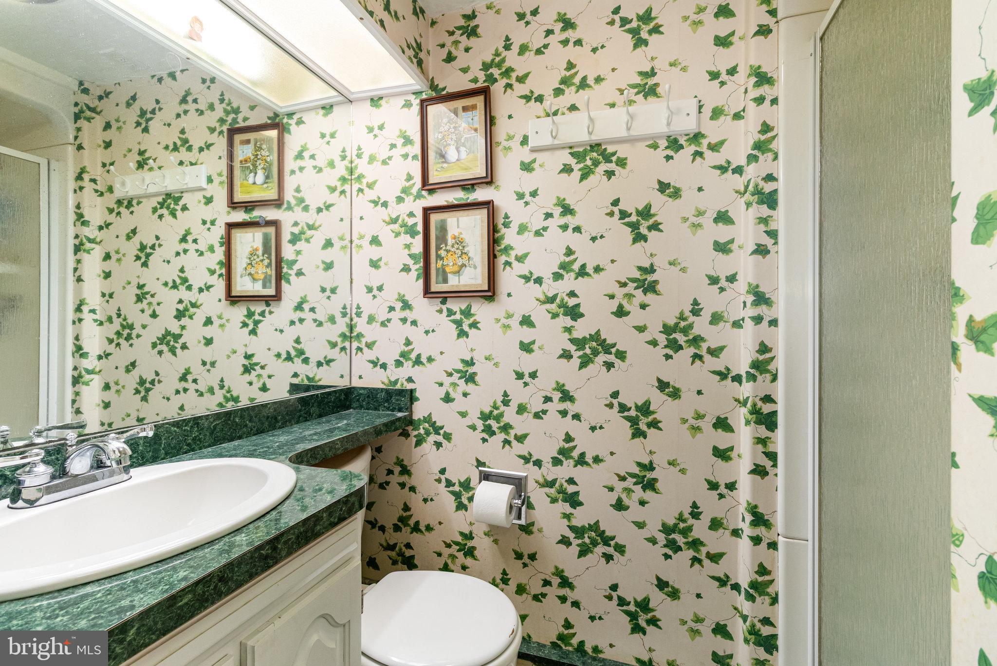 HIGHLAND VILLAGE - Residential