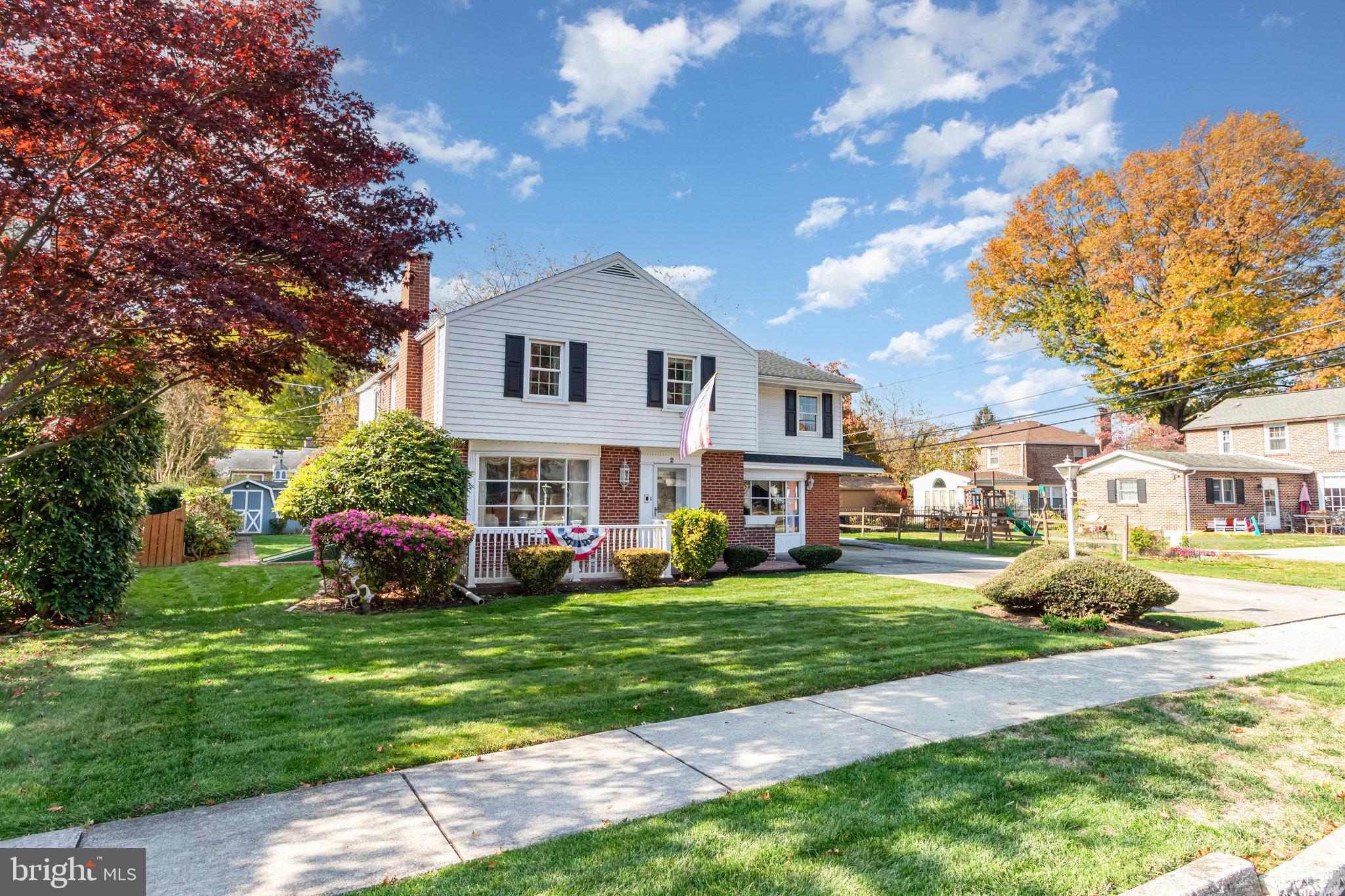 HIGHLAND VILLAGE - Residential