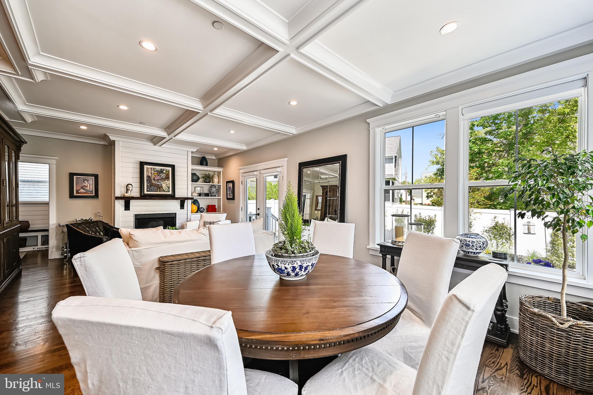 MURRAY HILL - Residential