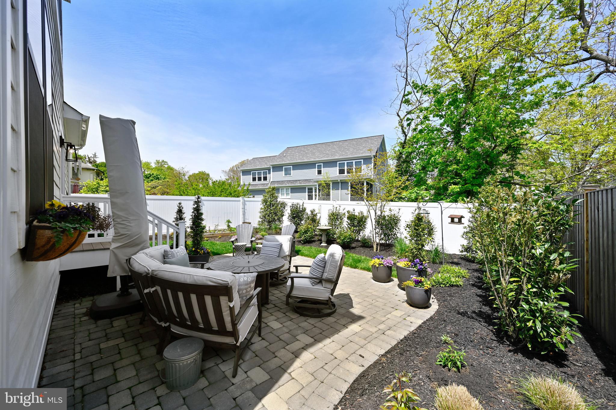 MURRAY HILL - Residential