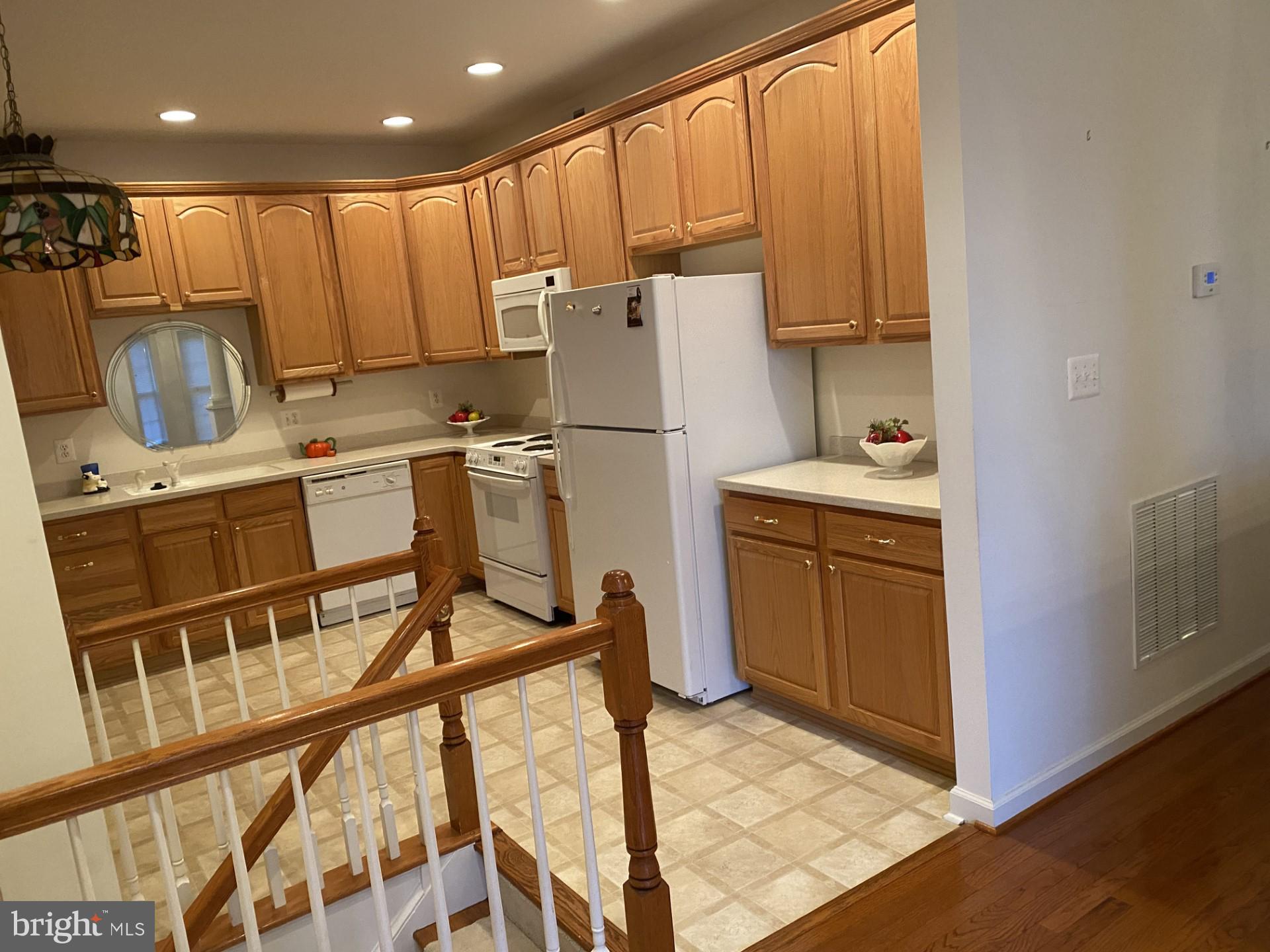 NORTH ROCK - Residential Lease