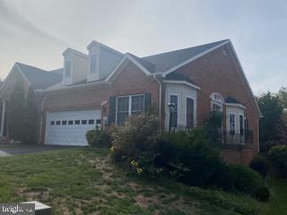 NORTH ROCK - Residential Lease