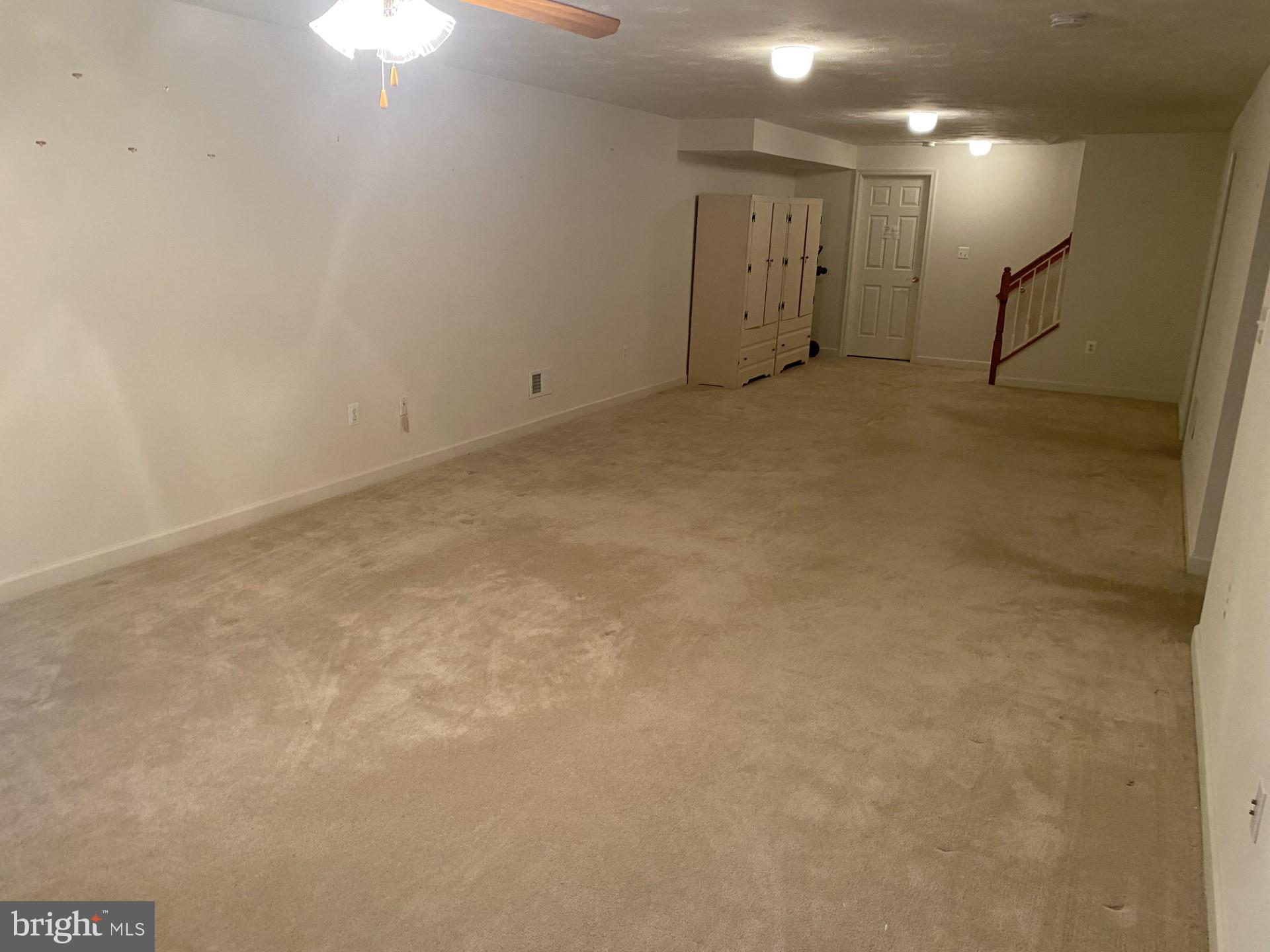 NORTH ROCK - Residential Lease