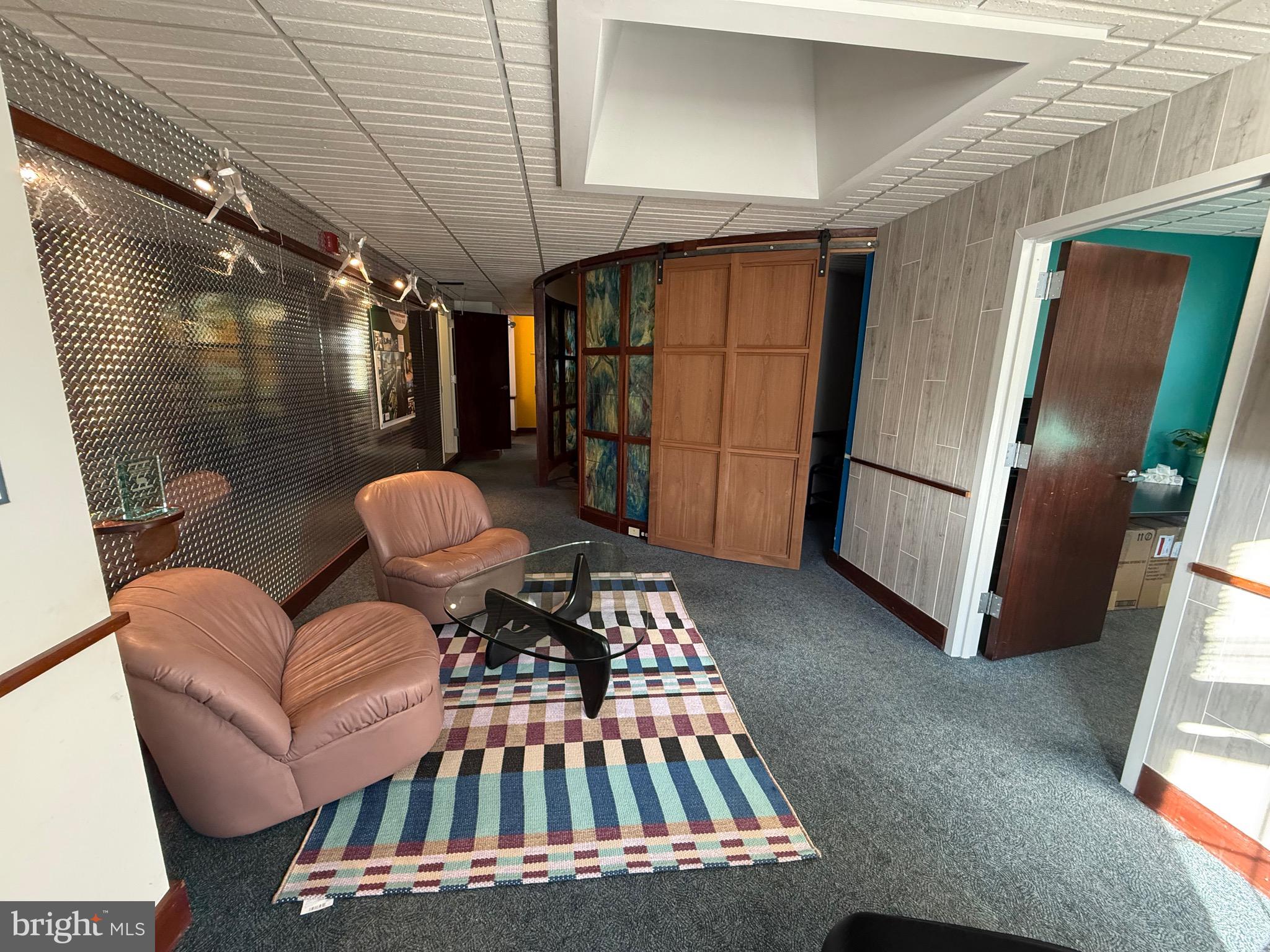 20-22 REGENCY PLAZA 20-22