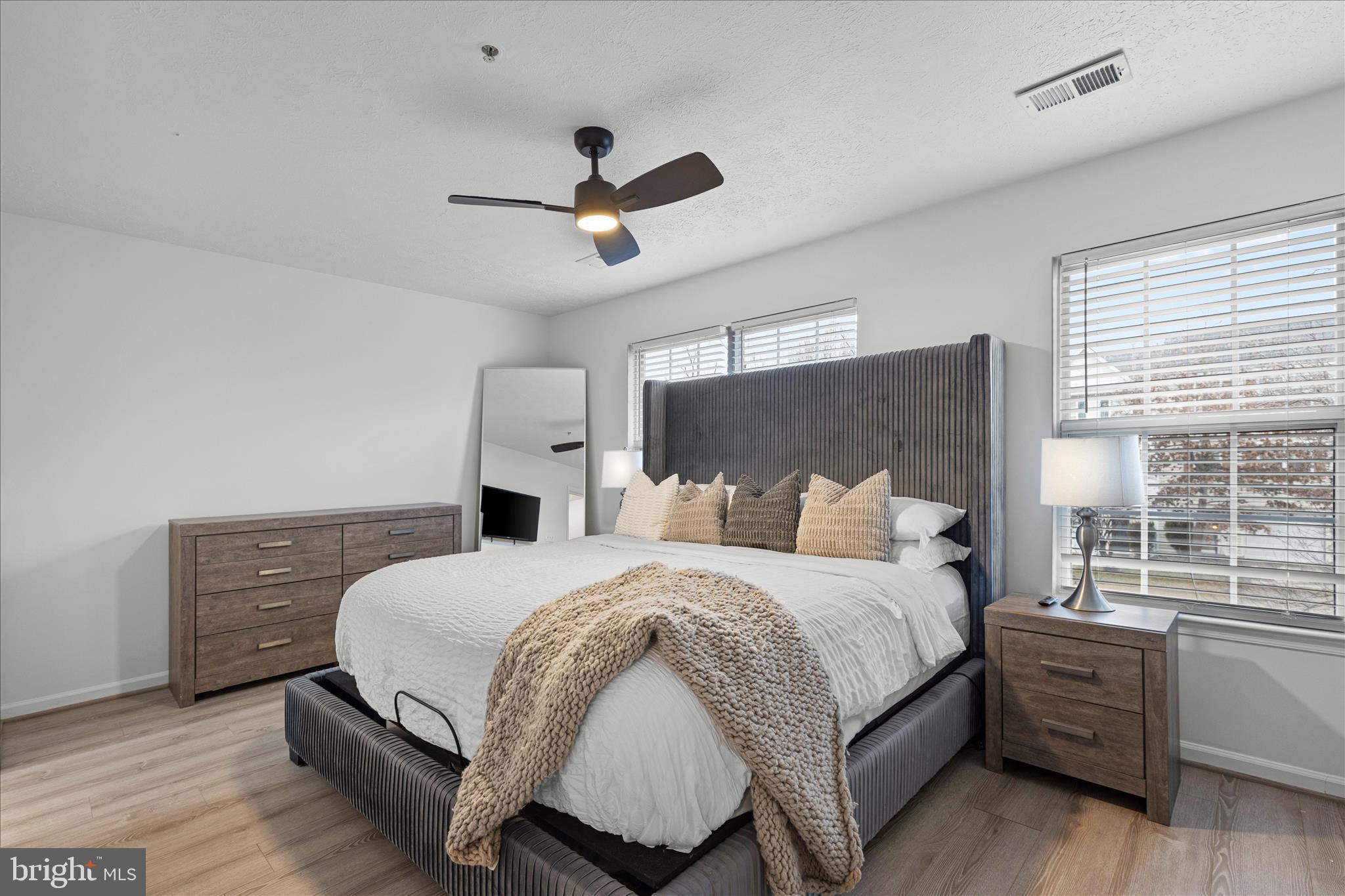 SOUTH HAMPTON SUB - Residential