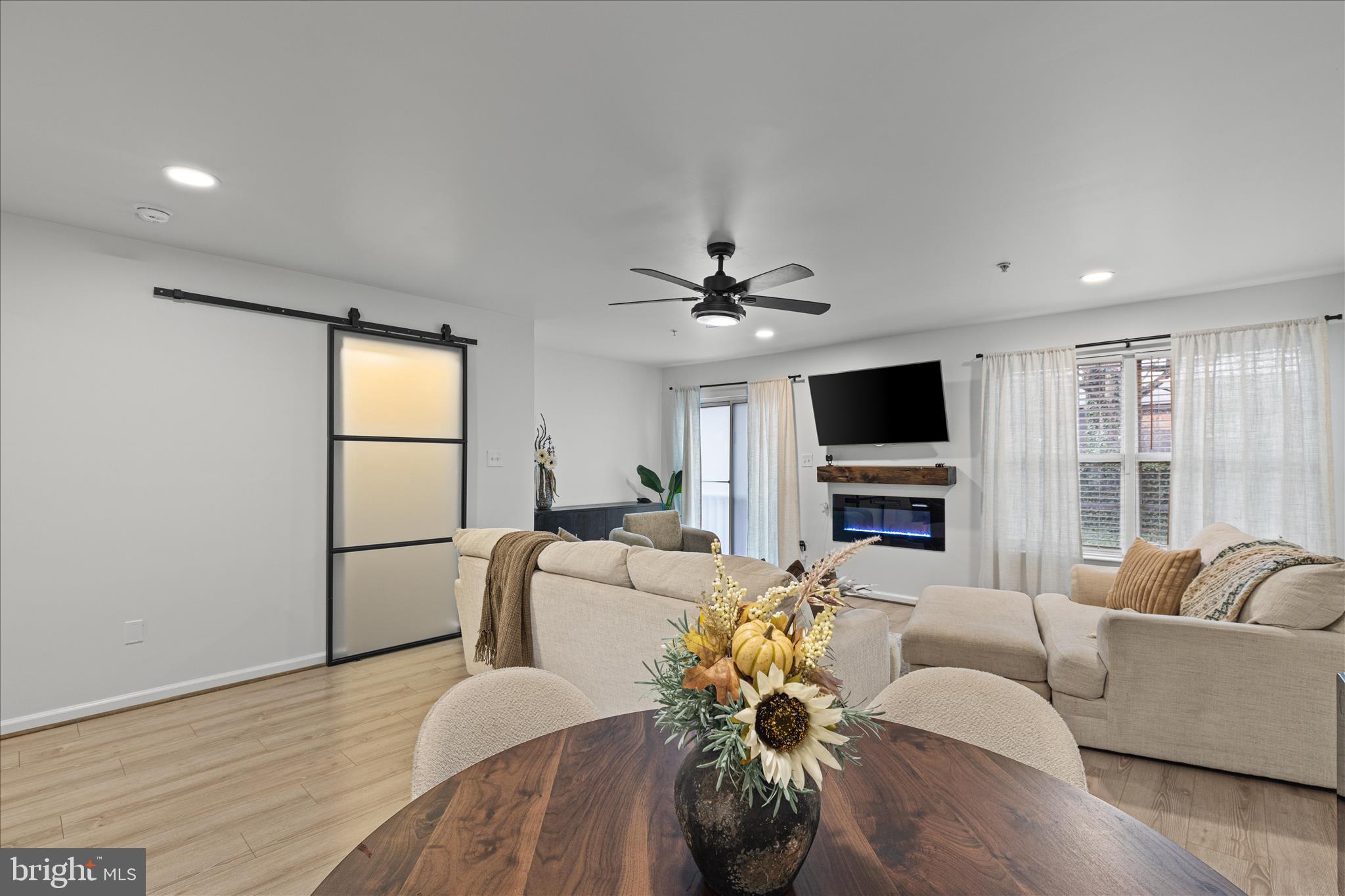 SOUTH HAMPTON SUB - Residential