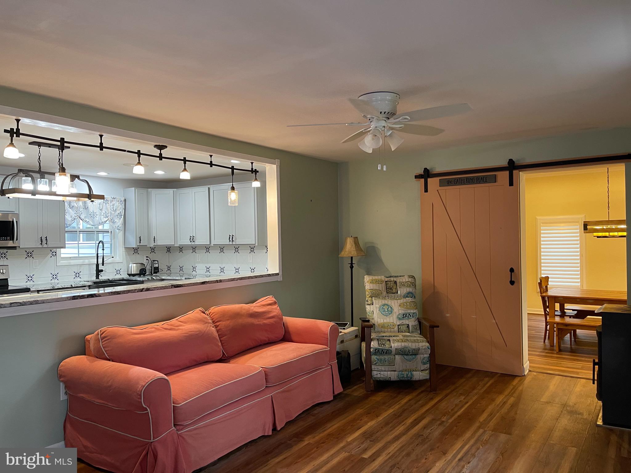 BAY HARBOUR I II III - Residential