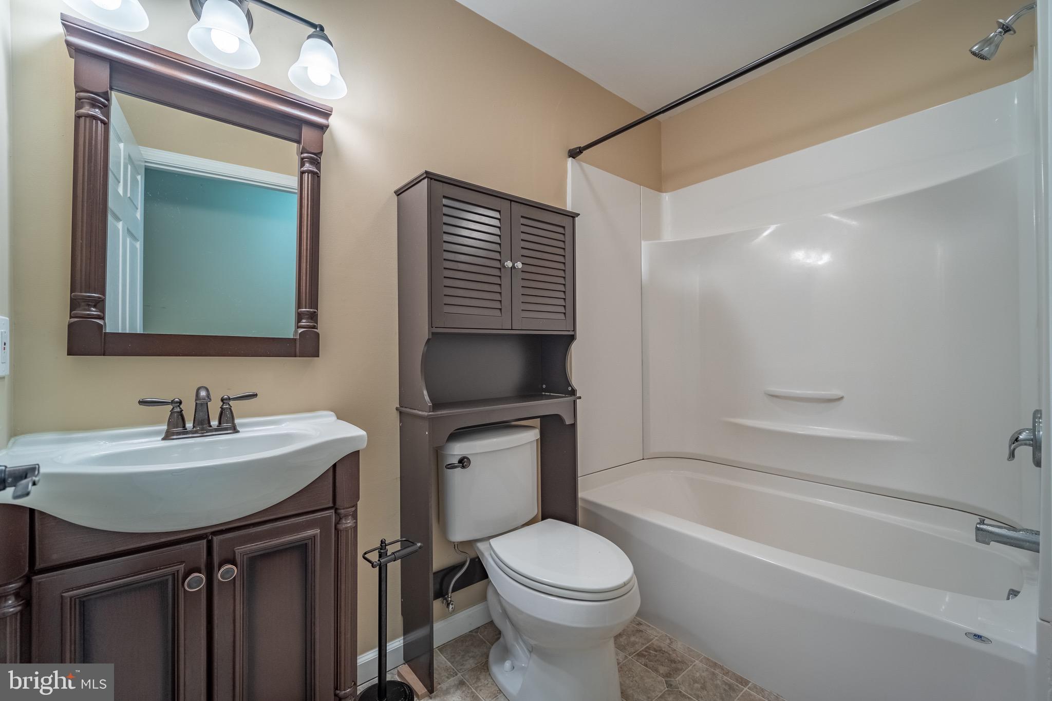 BAY HARBOUR I II III - Residential