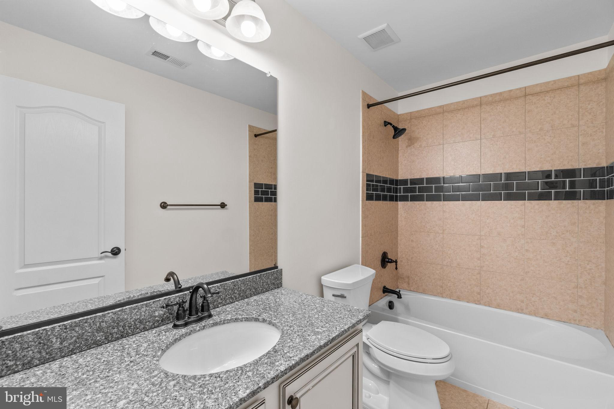 NORTH MARKET - Residential Lease