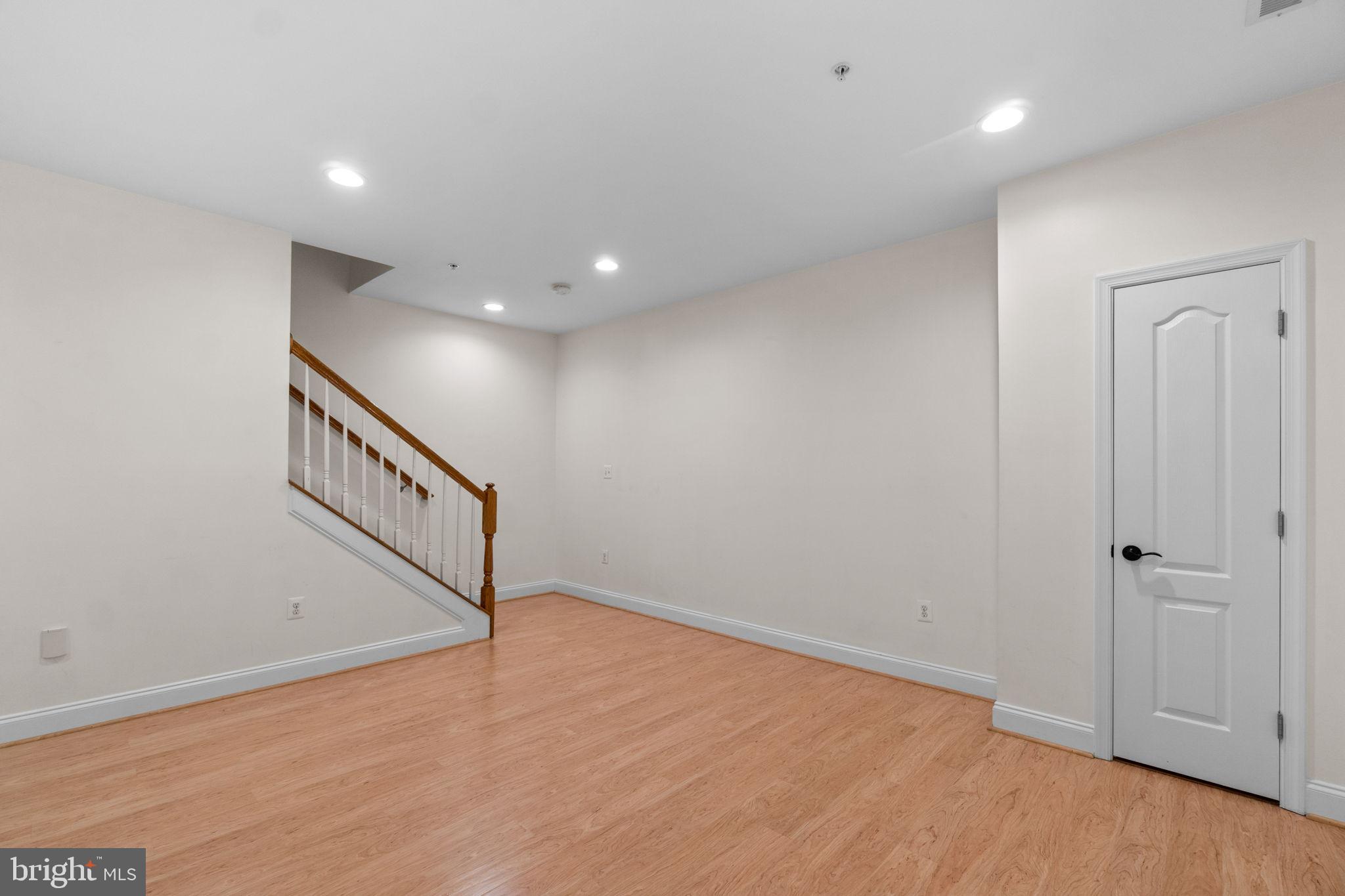 NORTH MARKET - Residential Lease