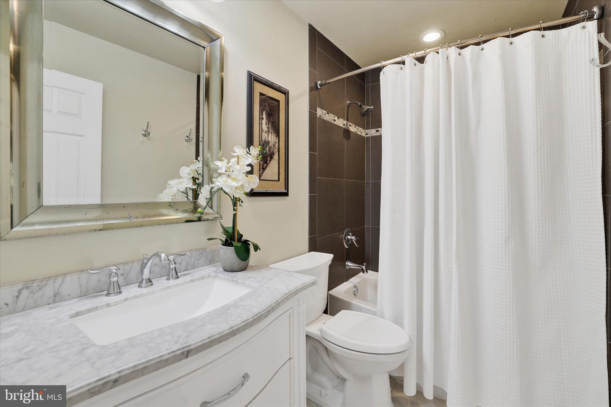 HEARTHSTONE - Residential