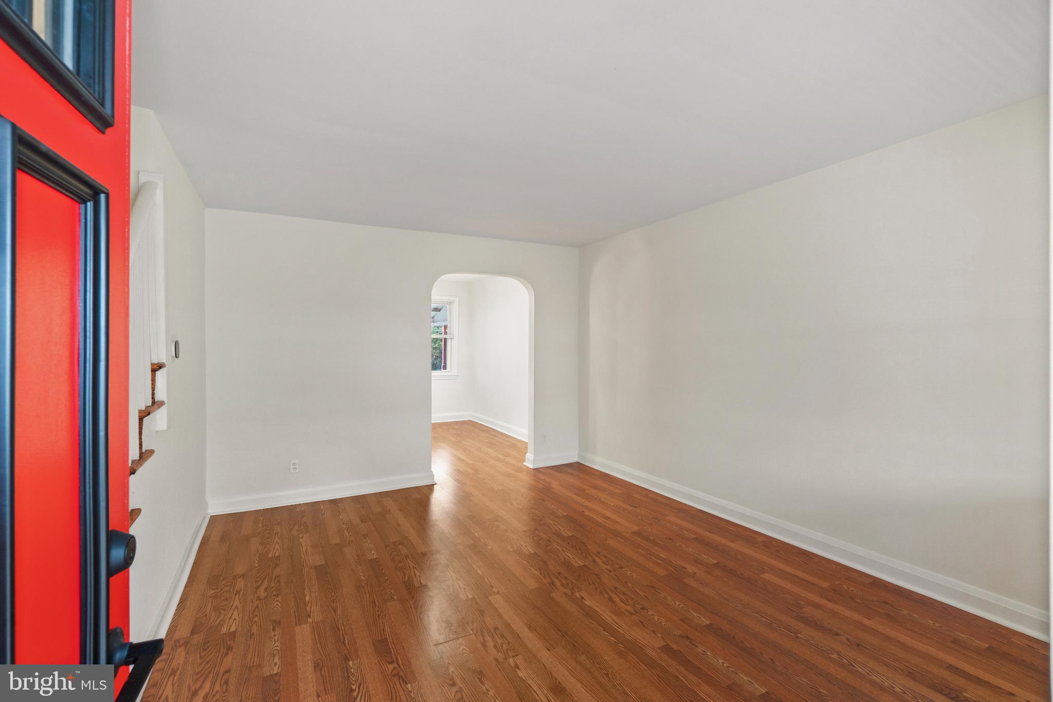 MEDFIELD - Residential