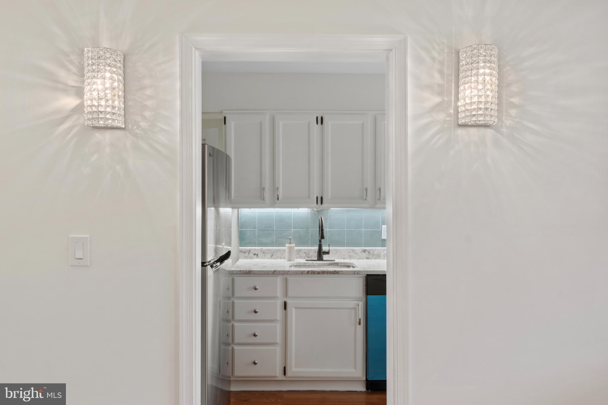 MEDFIELD - Residential