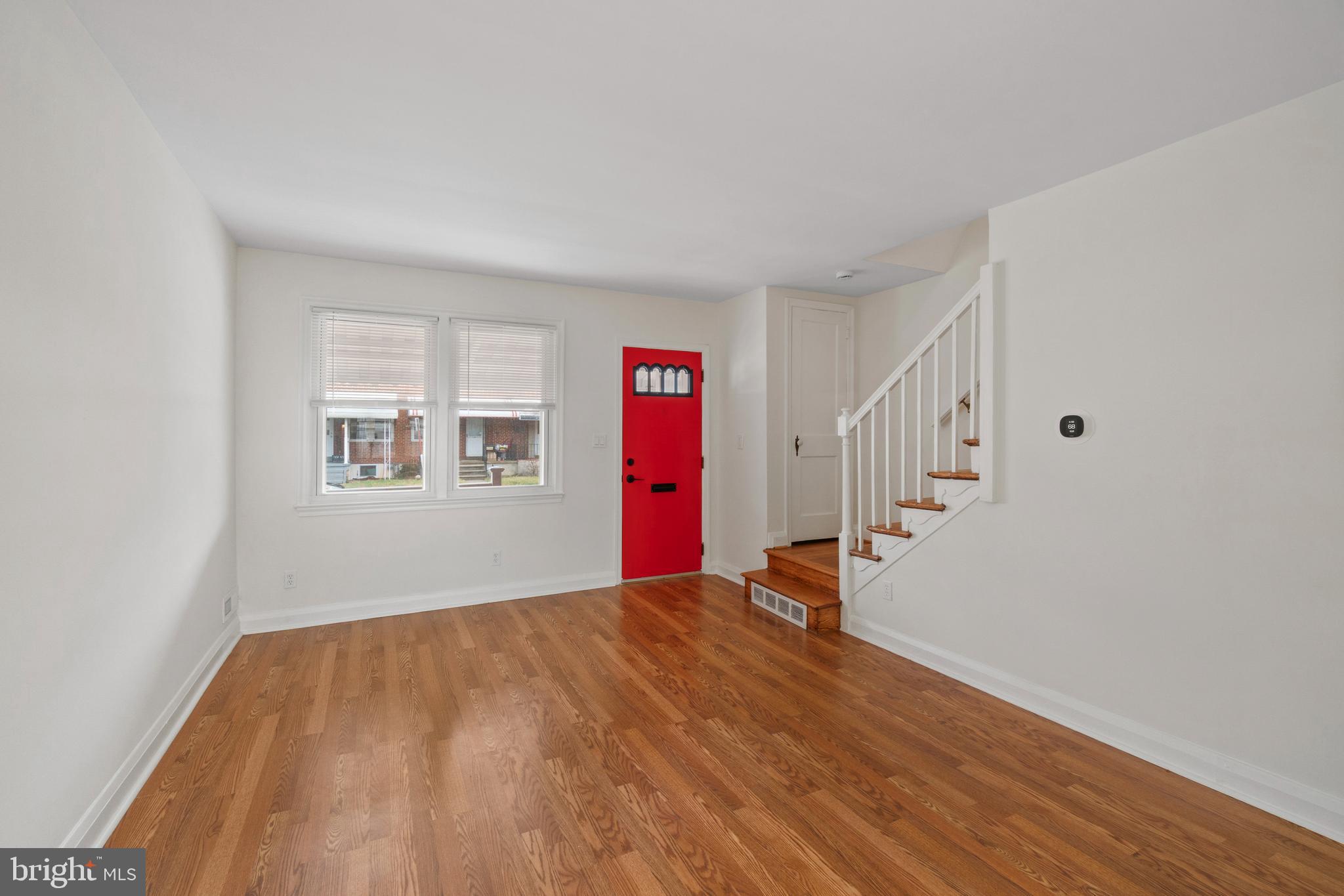 MEDFIELD - Residential