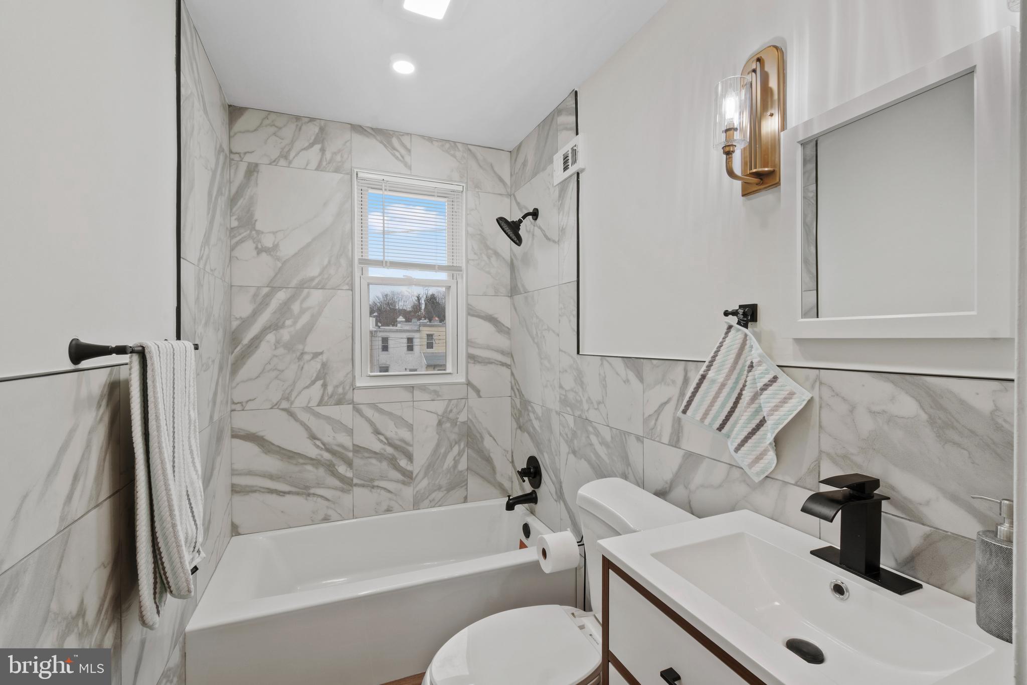 MEDFIELD - Residential