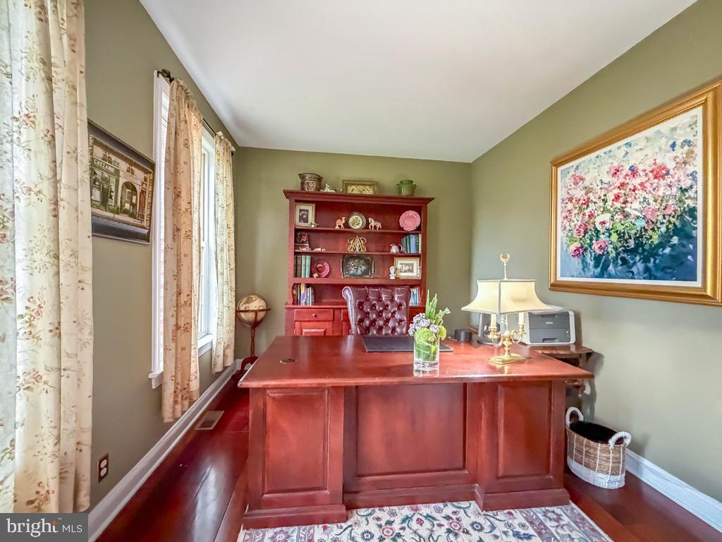 CHESTNUT CREEK - Residential