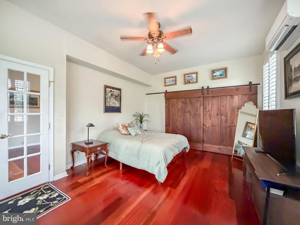 CHESTNUT CREEK - Residential