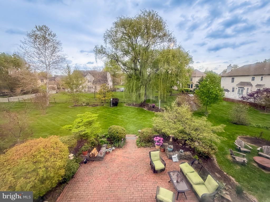 CHESTNUT CREEK - Residential