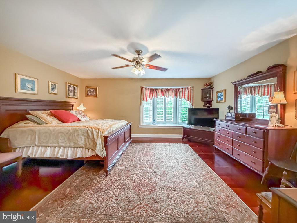 CHESTNUT CREEK - Residential