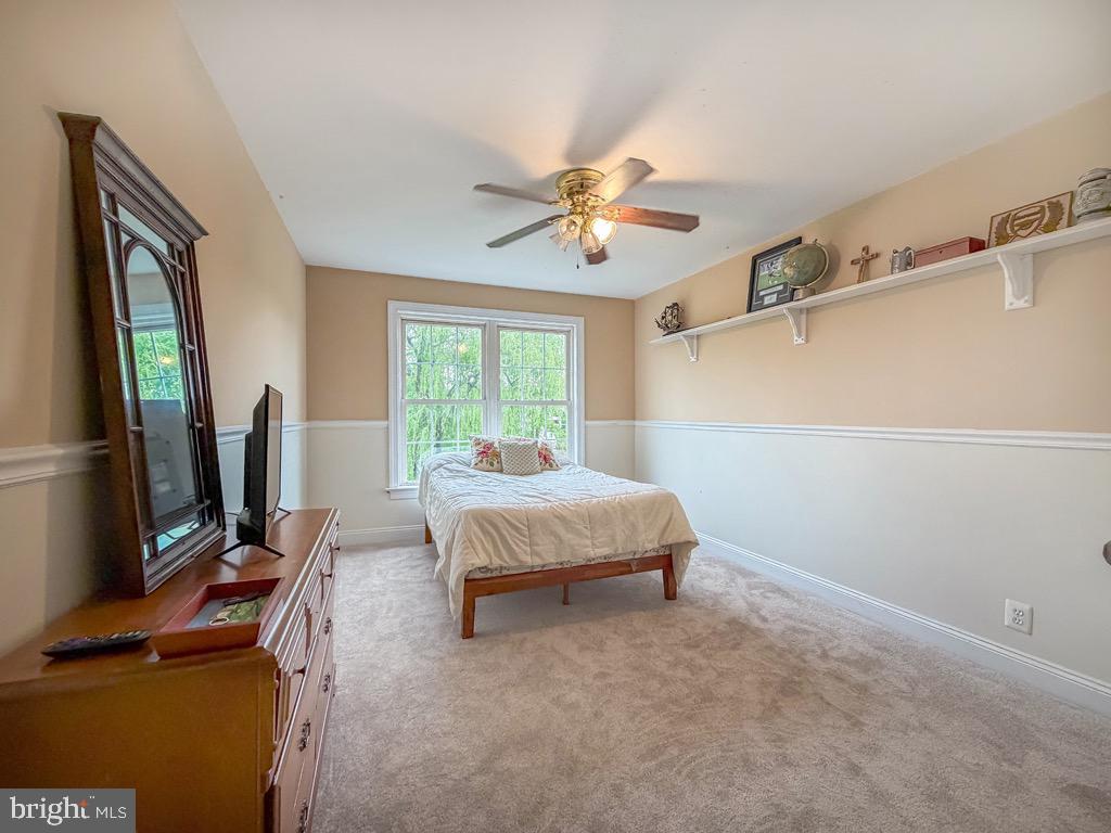 CHESTNUT CREEK - Residential