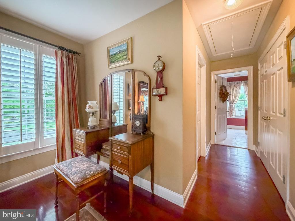 CHESTNUT CREEK - Residential