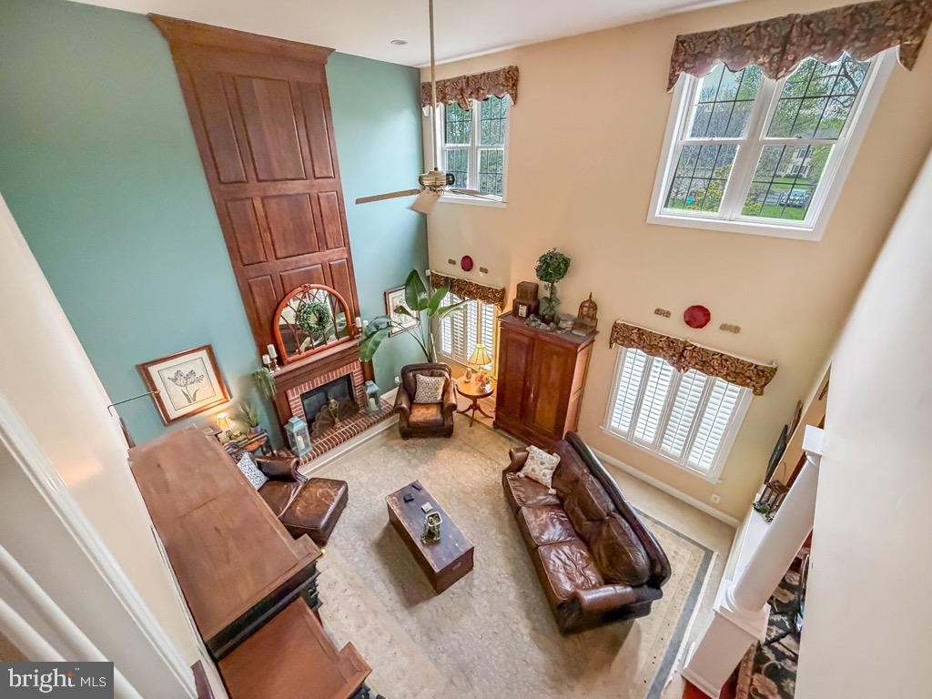 CHESTNUT CREEK - Residential