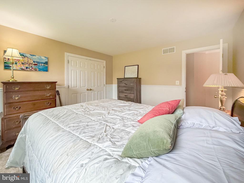 CHESTNUT CREEK - Residential