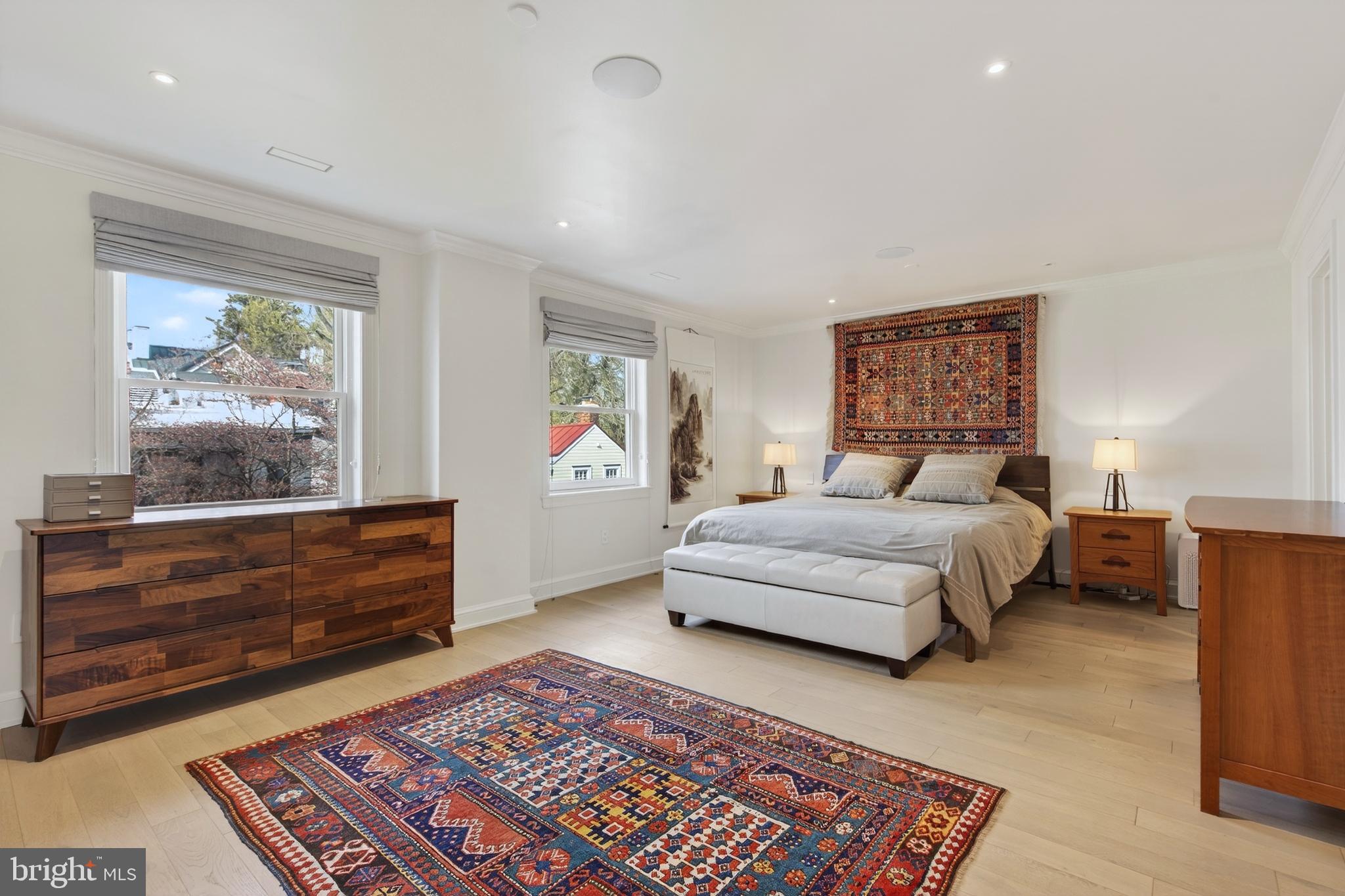 GEORGETOWN - Residential