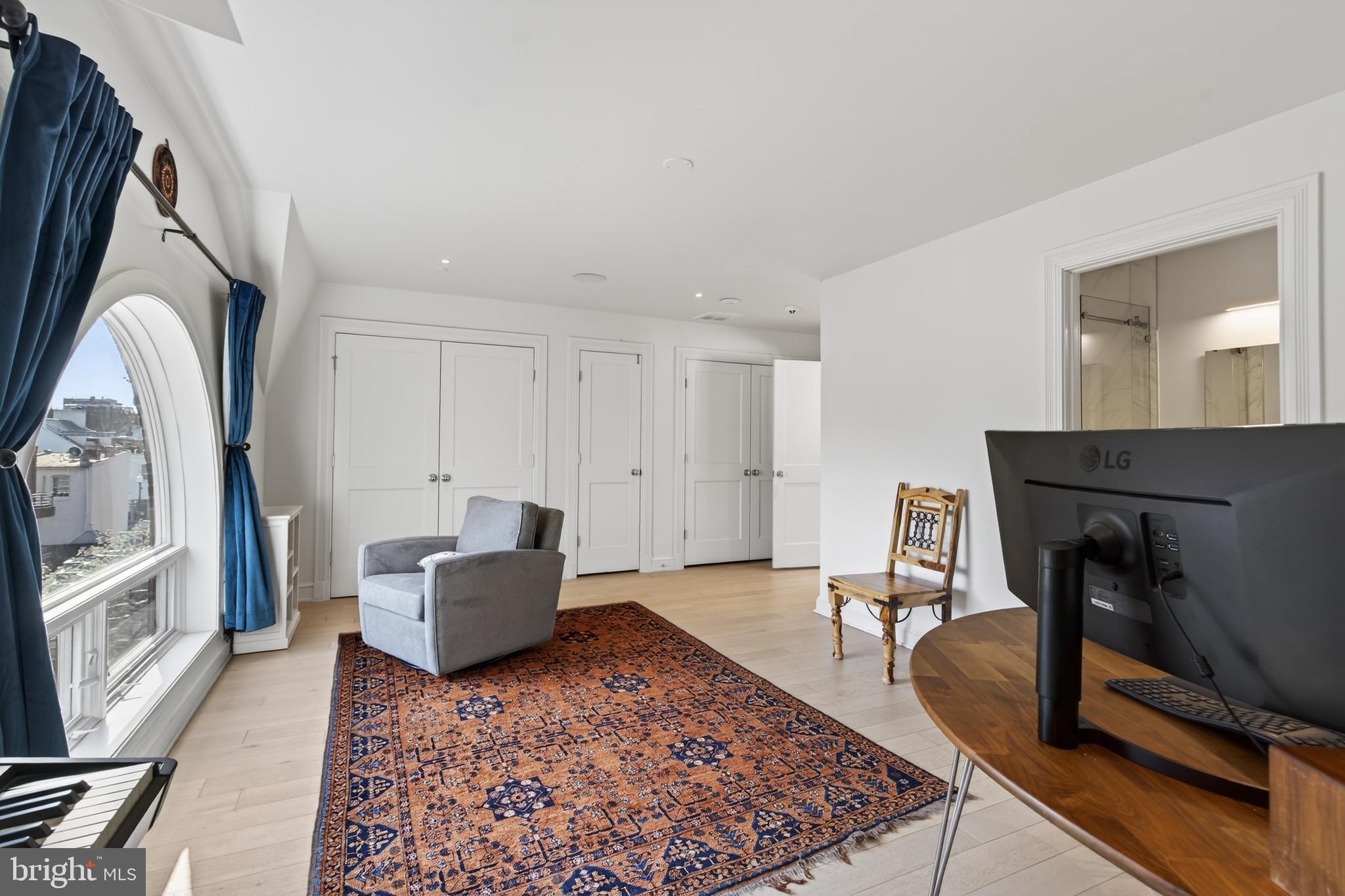 GEORGETOWN - Residential