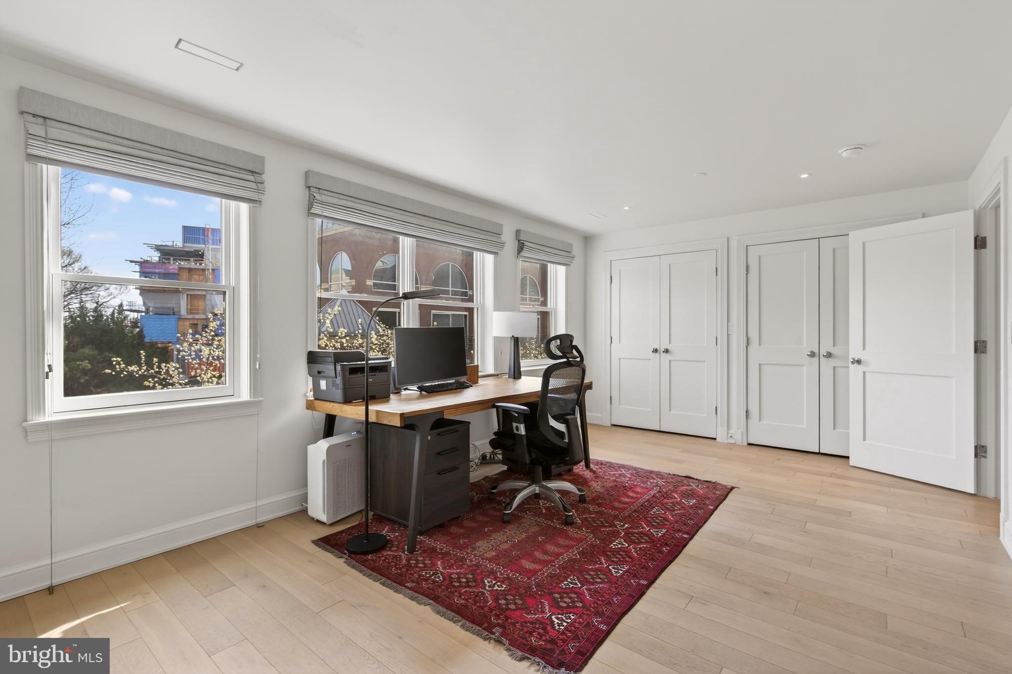 GEORGETOWN - Residential