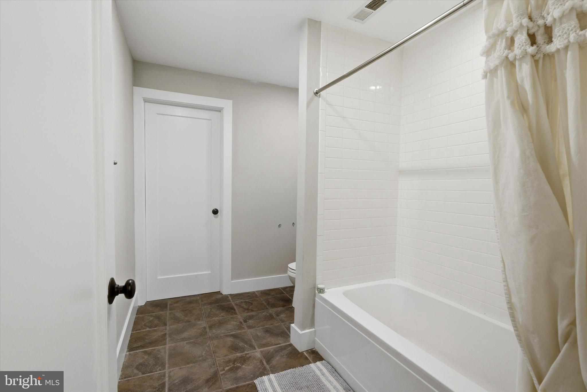 MANAYUNK - Residential