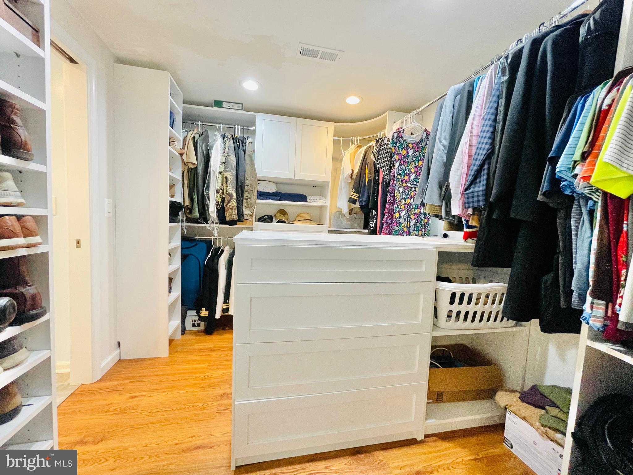 HAYFIELD FARM - Residential Lease