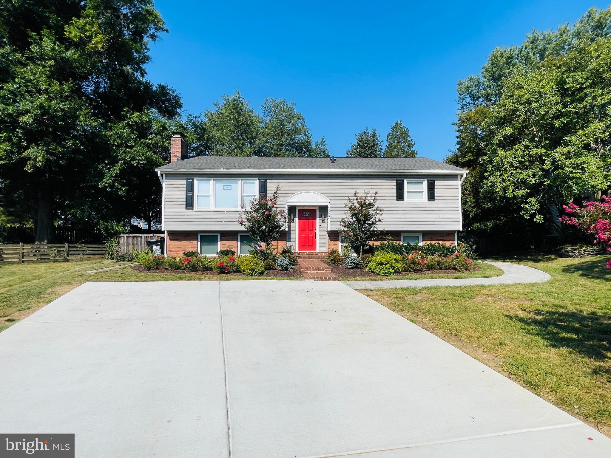 HAYFIELD FARM - Residential Lease