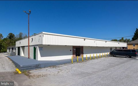 Photo of 7930 Pulaski Highway, BALTIMORE, MD 21237 (MLS # MDBC2145034)