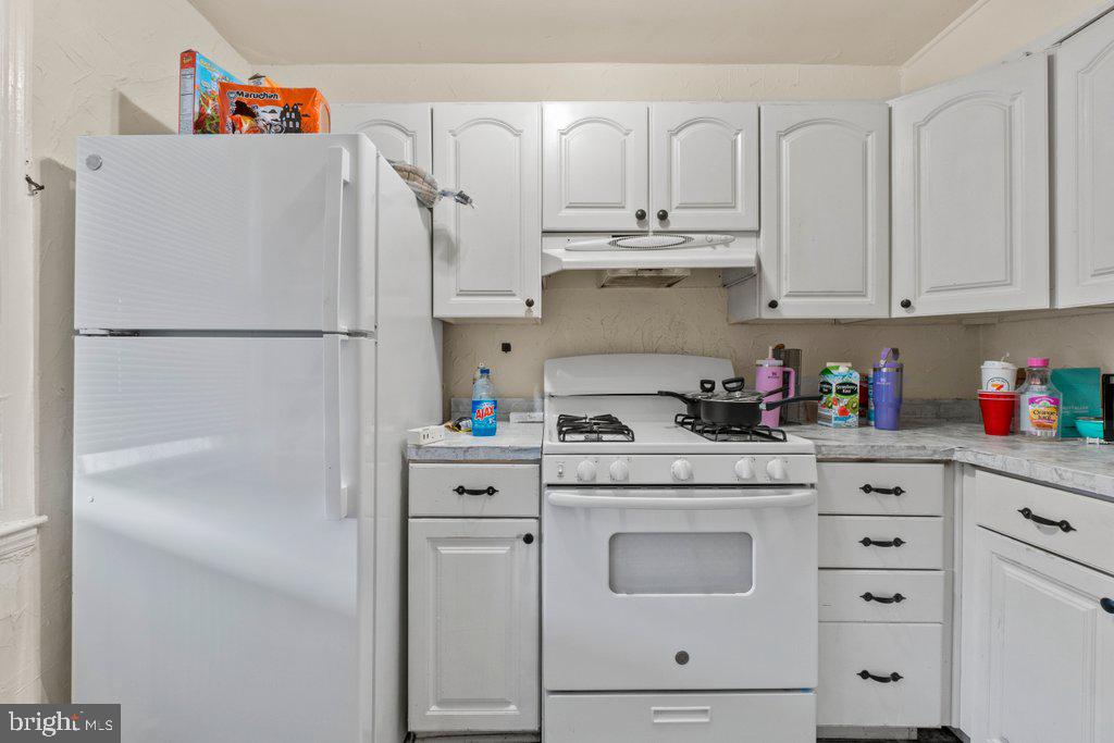 PARK HEIGHTS - Residential Income