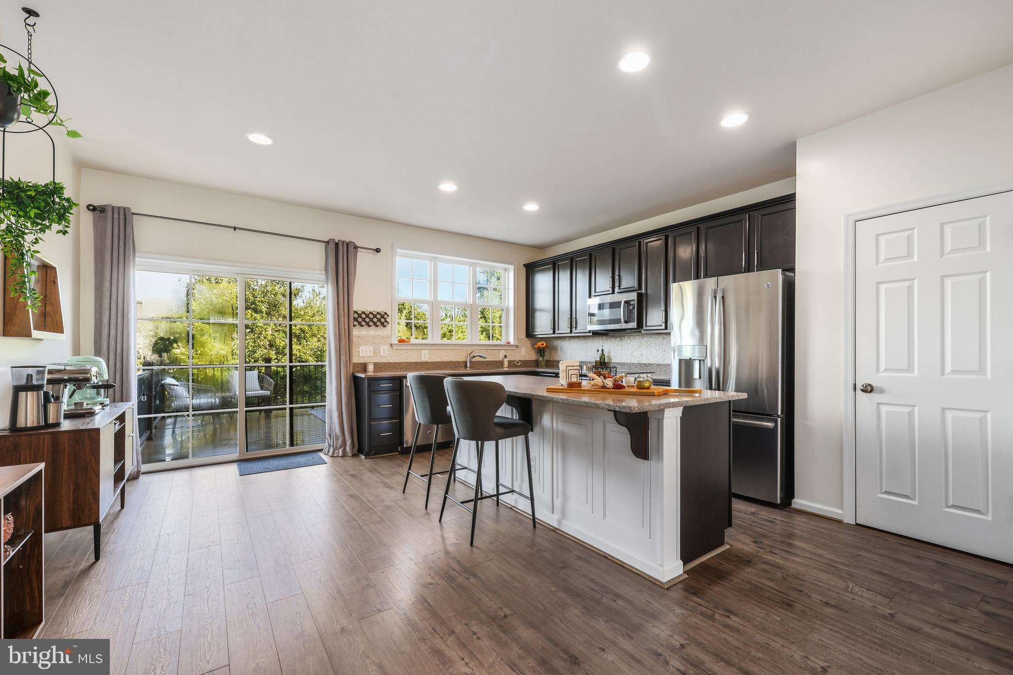 MAYFAIR - Residential