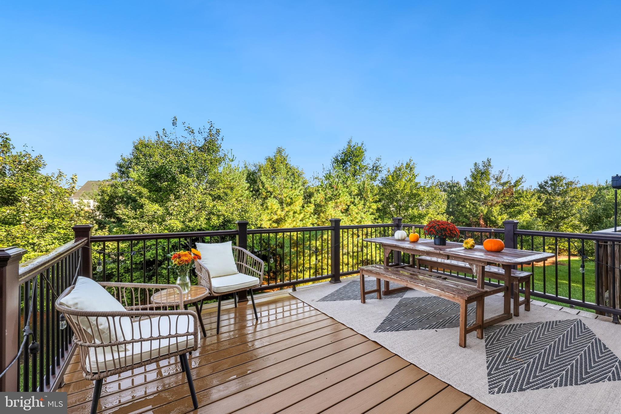 MAYFAIR - Residential