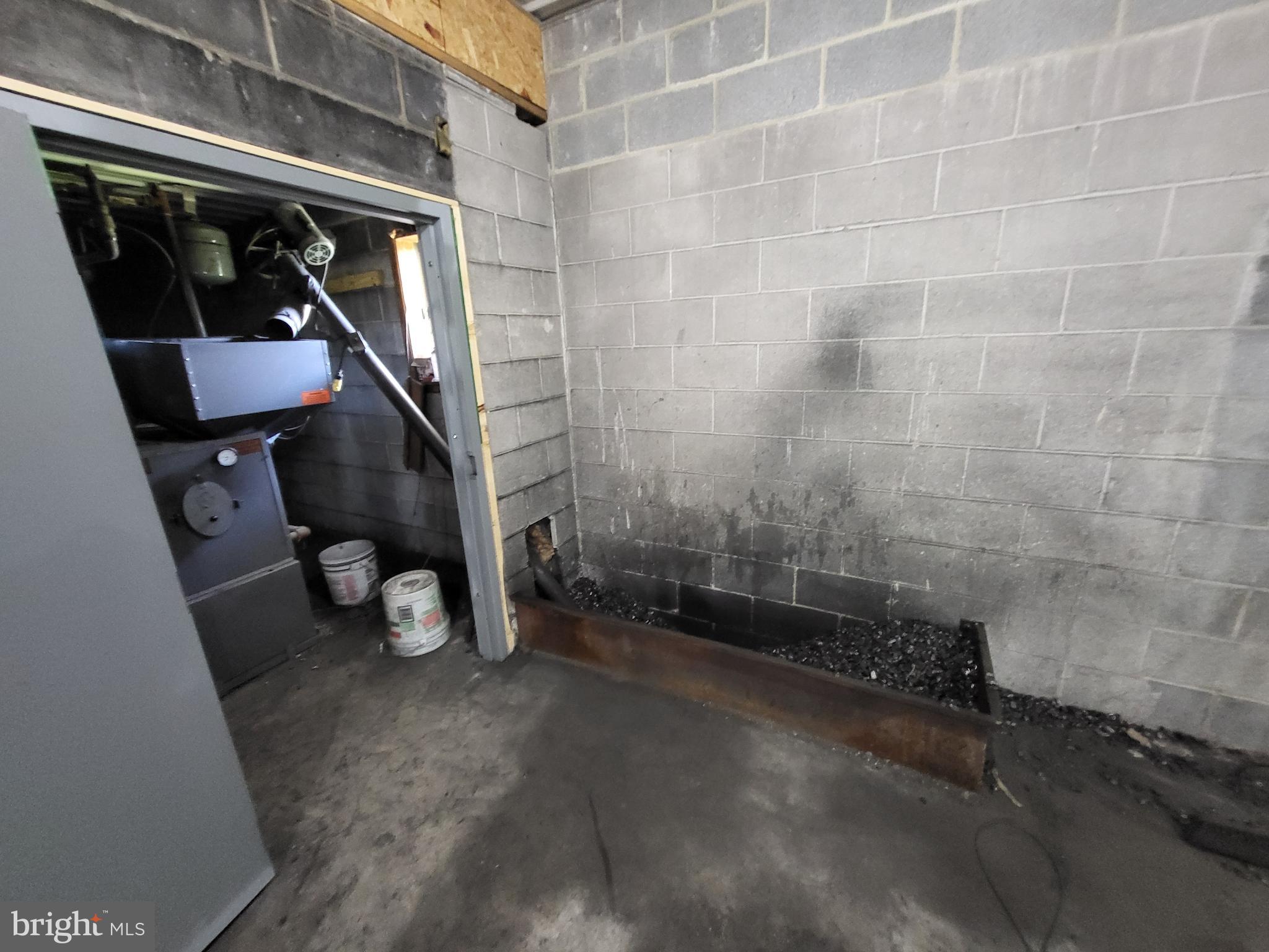 NONE AVAILABLE - Commercial Sale