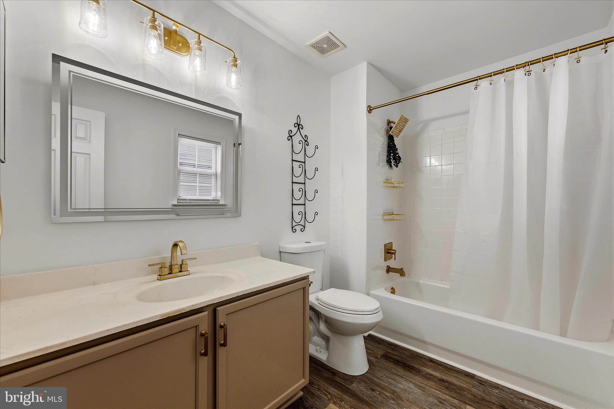 OUTING GLEN - Residential