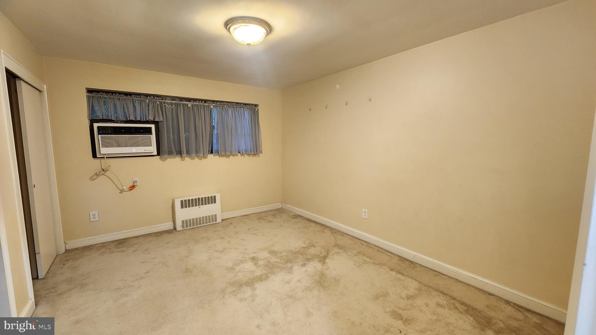 1575 N COLONIAL TERRACE 204-Y