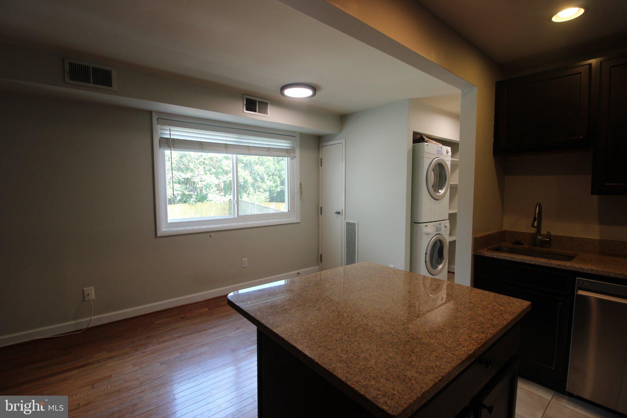 1221 N QUINN STREET 12