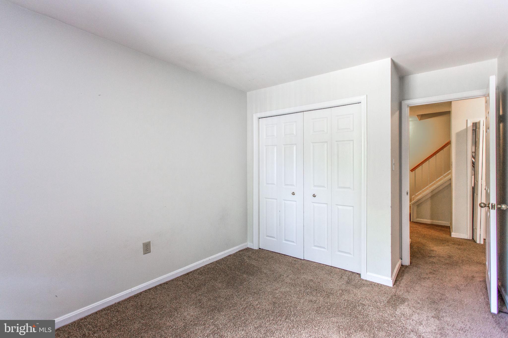 GLENSFORD CONDO - Residential Lease