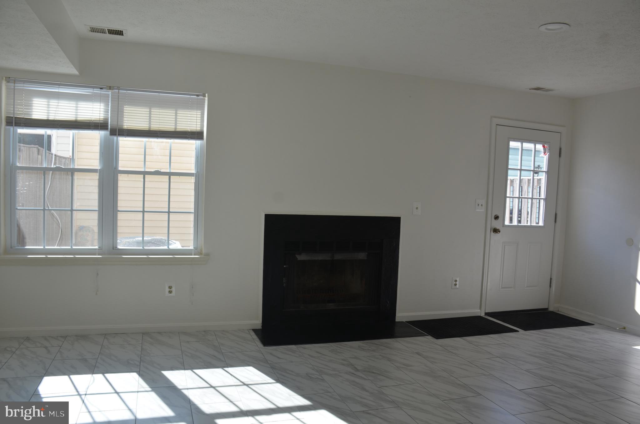 SINGLETONS GROVE - Residential