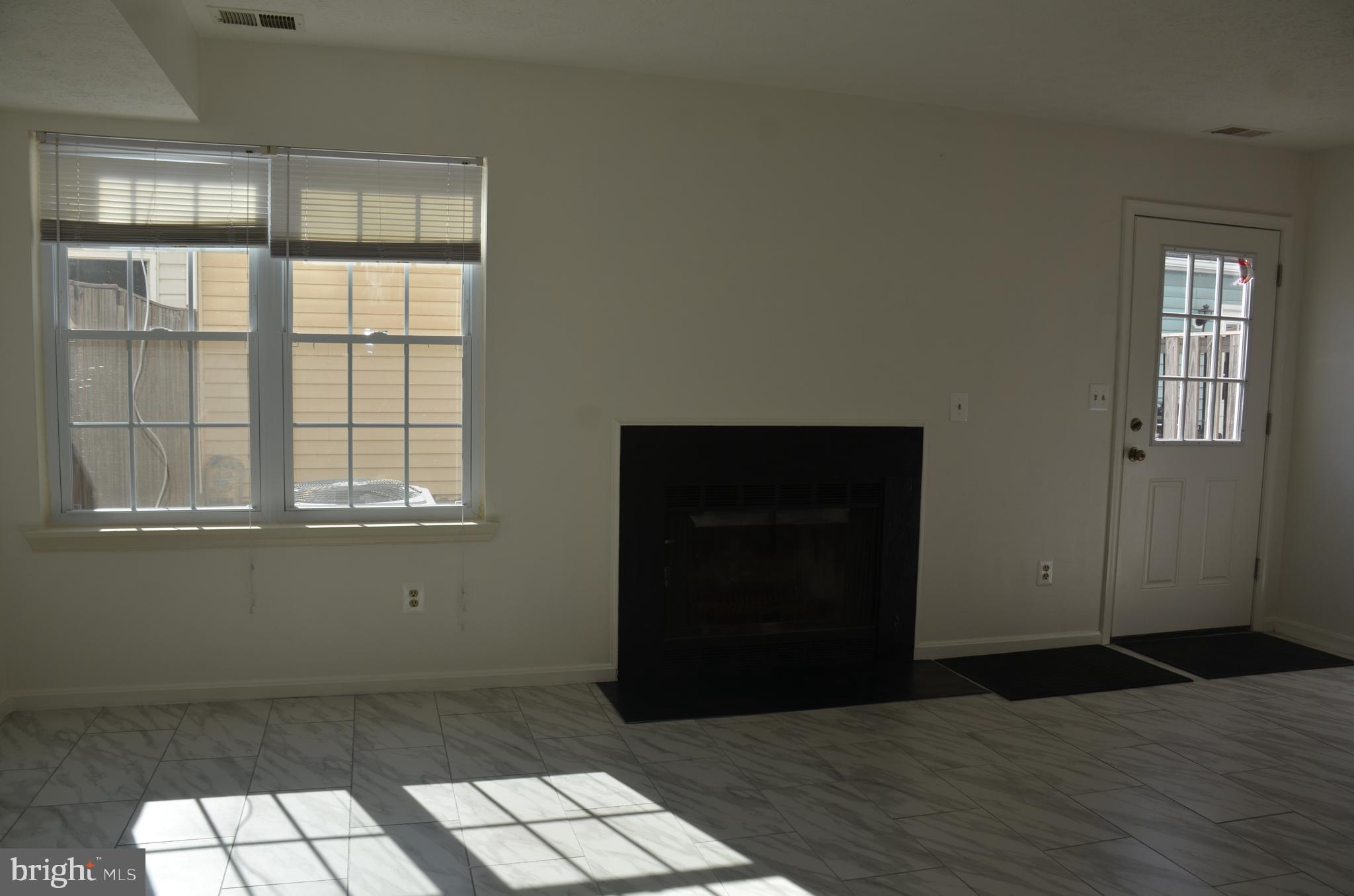 SINGLETONS GROVE - Residential